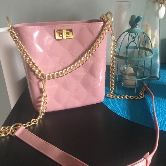 Brand new cute purse, without tag. Beautiful colour and texture. - Picture 1 of 4